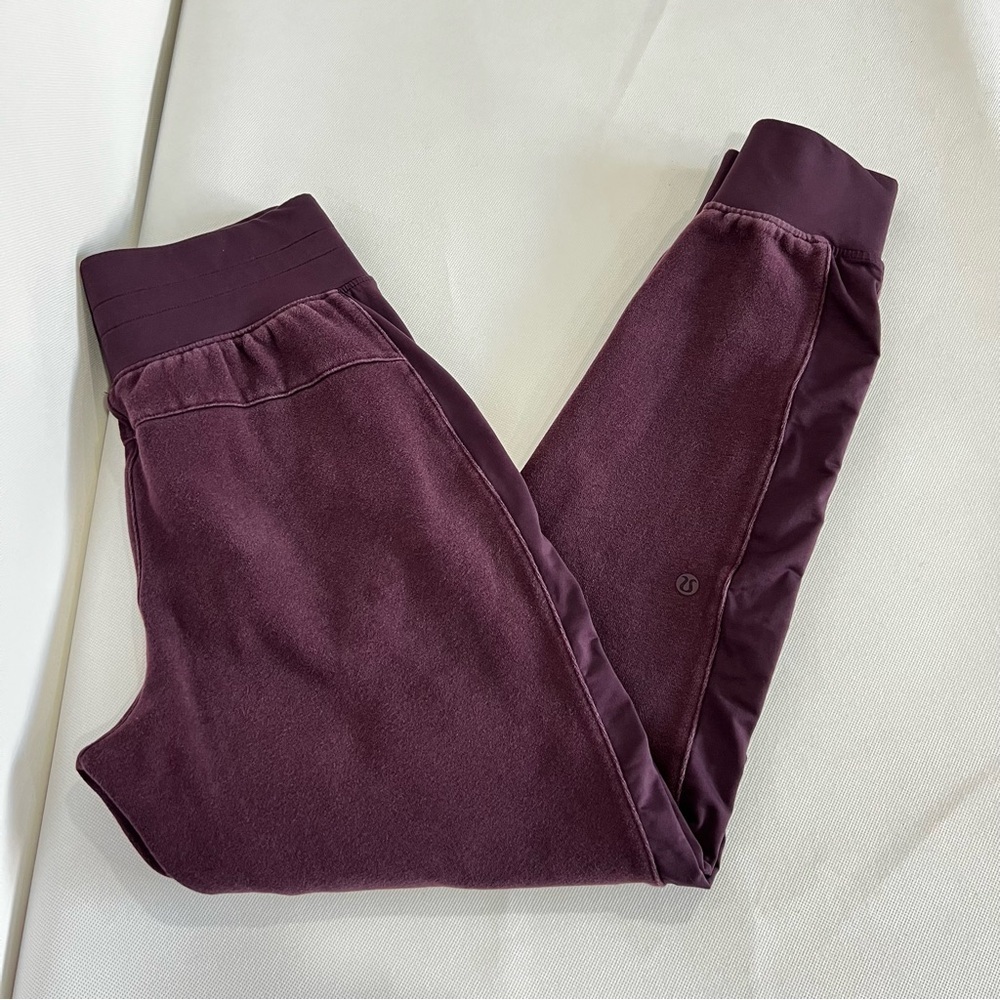 Lululemon Fleece Jogger Pants Size 4 Cotton Blebs Side Zip Pockets Burgundy